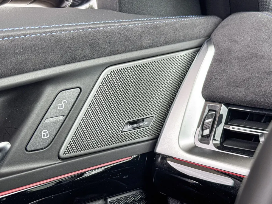 BMW iX1 eDrive20 67 kWh M Sport Edition