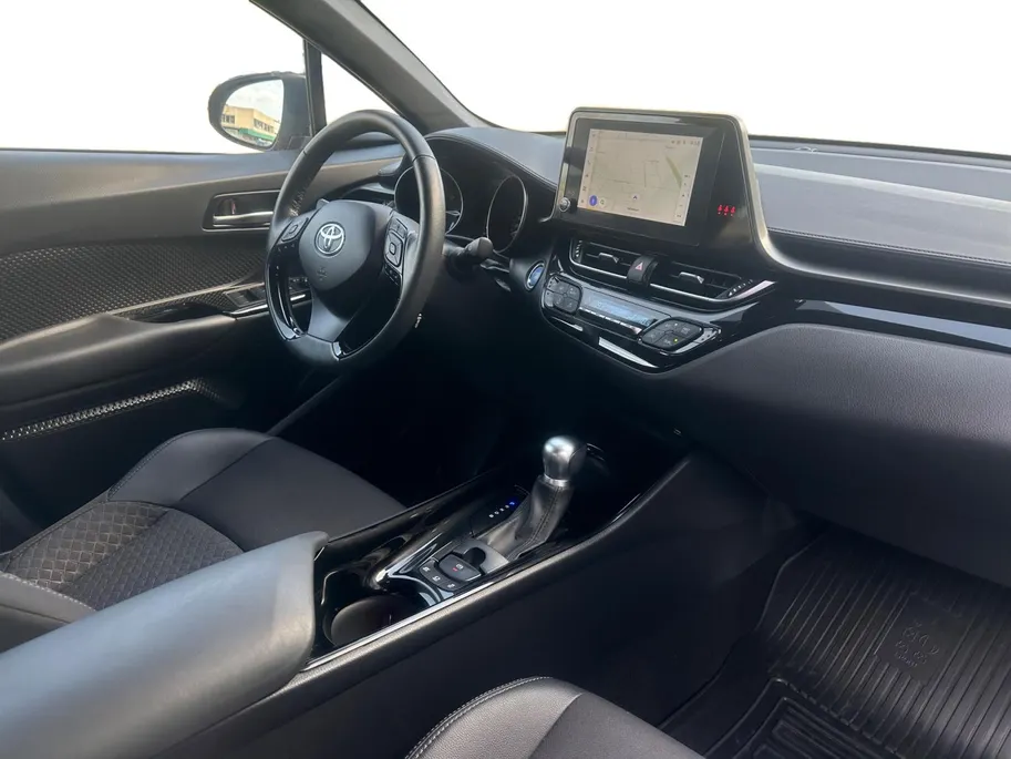 Toyota C-HR 1.8 Hybrid Dynamic | Climate | Adap cruise | LM Velgen 18'| Apple CP / Android auto |