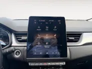 Renault Captur 1.6 E-Tech Hybrid 145 Intens | Automaat | Parkeersensoren | Camera | Cruise & Climate Control | Apple Carplay & Android Auto | 12 Maanden BOVAG Garantie