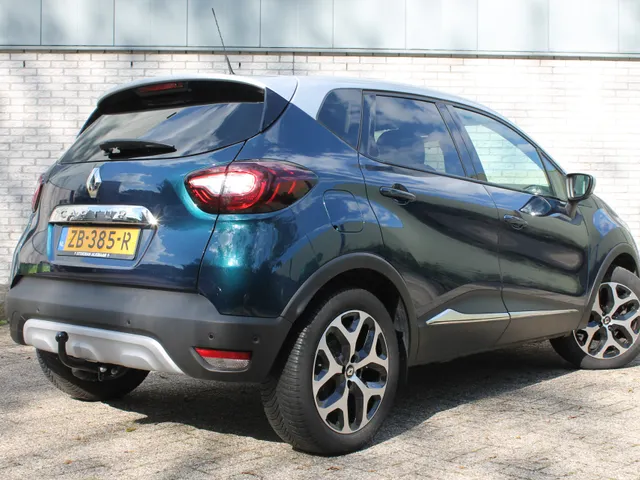 Renault Captur 1.3 TCe 150 PK Intens | Automaat | Trekhaak | Sensoren rondom | Camera | Dode hoek sensoren |
