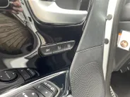 Kia e-Niro ExecutiveLine 64 kWh | SOH 100% | Warmtepomp | Navigatie | Adaptive cruise control | Climate control | Apple Carplay & Android Auto | Achteruitrijcamera | Stoel- stuurverwarming |