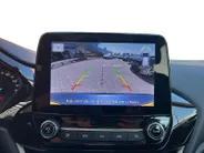 Ford Fiesta 1.0 EcoBoost Hybrid Titanium | Apple Carplay / Android Auto | Achteruitrijcamera | Winterpack | Cruise control |