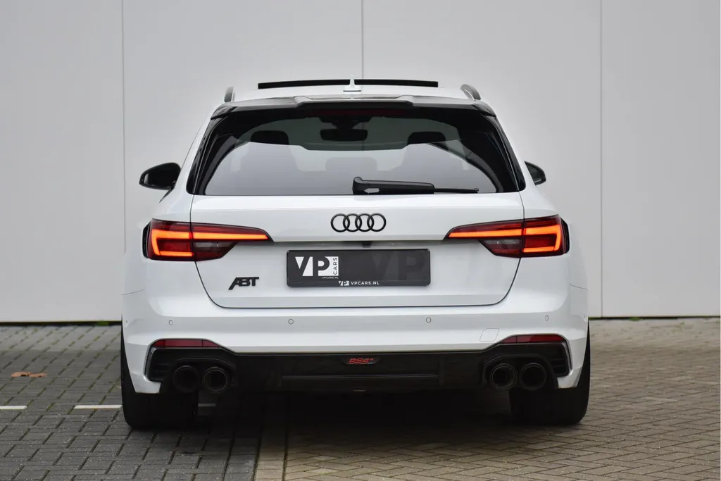 Audi RS4 Avant 2.9 TFSI RS4+ quattro