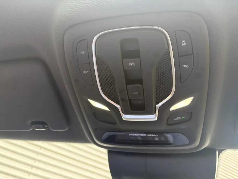 MG EHS 1.5 TGDI Luxury | Panorama Dak | Navi | Camera | Automaat  | Leer | Cruise | Apple Carplay/Android Auto | Voorstoelen verwarmd