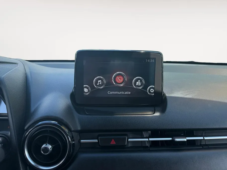 Mazda 2 1.5 Skyactiv-G GT-M | Cruise & Climate Control | All Season Banden | Bluetooth | Navigatie | Stoelverwarming | Parkeersensoren | LMV | 12 Maanden BOVAG Garantie