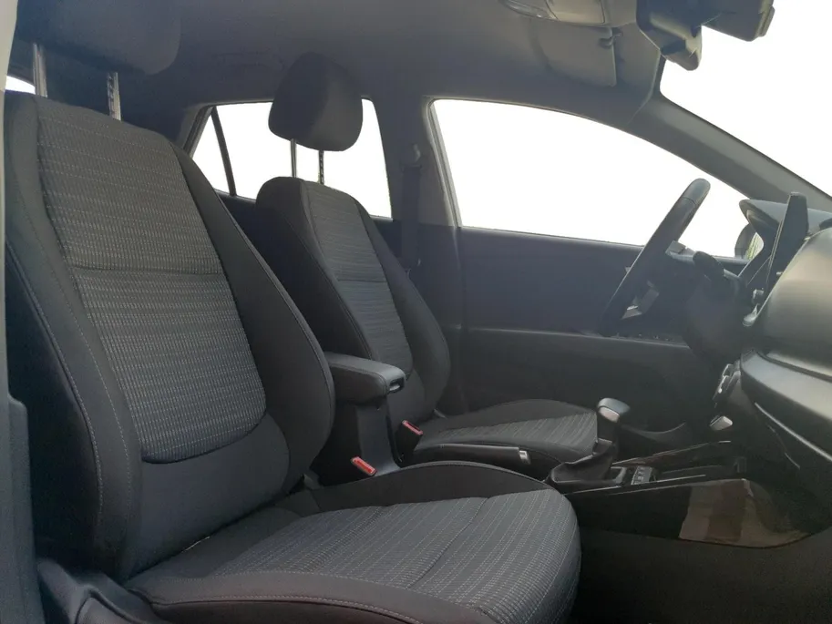 Kia Stonic 1.0 T-GDi MHEV DynamicPlusLine | Stoel en stuurverwarming | Climate control | Navigatie | Camera | Keyless met startknop | Apple Carplay / Android Auto |