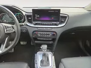 Kia Ceed Sportswagon 1.6I PHEV ExecutiveLine | Automaat | Dealer onderhouden | Panorama dak | Stoelverwarming en Ventilatie | Dodehoek Detectie | Leder | Carplay | Camera | Cruise Control Adaptief |