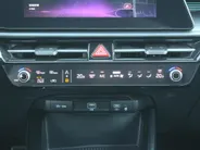 Kia Niro 1.6 GDi Hybrid ExecutiveLine | Stuur-/stoelverwarming + ventilatie | Leer | Schuifdak | 18' LM | Camera | Cruise adapt. | HUD | Elek. stoelverstelling |