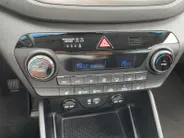 Hyundai Tucson 1.6 GDi Comfort *Navi*Camera*Trekhaak*Dual Climate Control*Cruise Control*Stoelverwarming*LM.Velgen*Zeer nette auto!