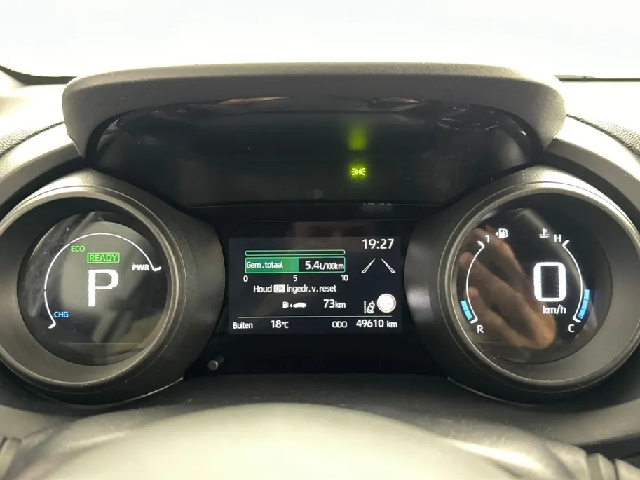 Toyota Yaris Cross 1.5 Hybrid Dynamic | Navigatie | 17'' L.M. Velgen | Adaptieve Cruise Control