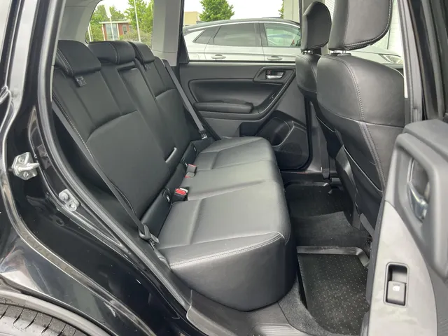 Subaru Forester 2.0 Executive Automaat | Cito Onderhouden & Geleverd | Navigatie | Trekhaak | Elek. Schuif/Kantel Dak | Parkeersensoren Voor