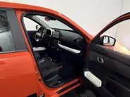 Dacia Spring Extreme 65PK 26.8 kWh Automaat | Snel Laden 40kW | Apple Carplay/Android Auto | Camera | Parkeersensoren Achter | Cruise Control | Navigatie | USB C | Bluetooth |