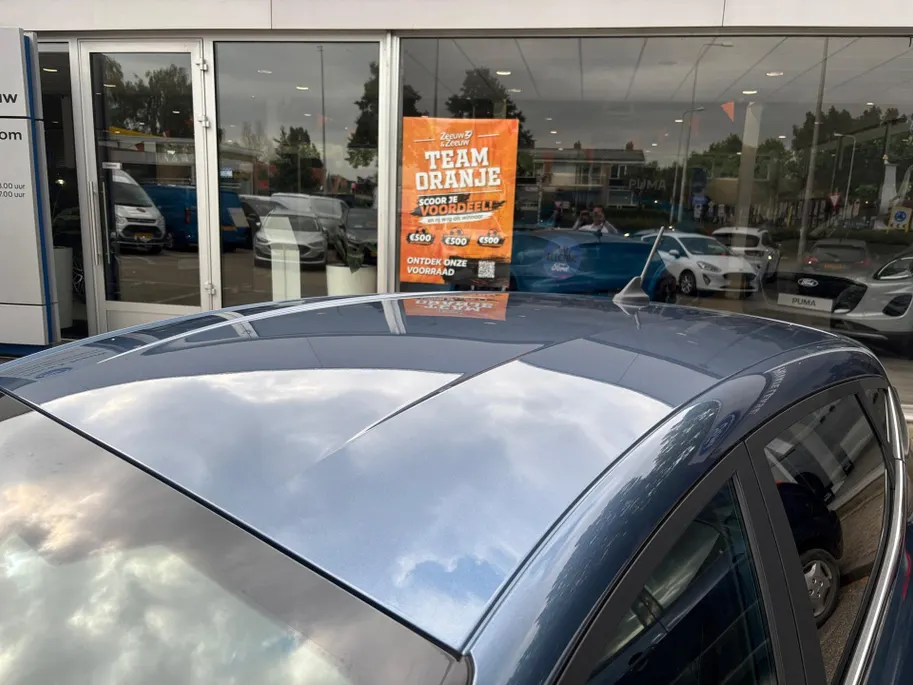 Ford Fiesta 1.0 EcoBoost Hybrid Titanium X Automaat | Adaptieve Cruise Control | Camera | Privacy Glass | Keyless Entry | Parkeersensoren | Navigatie |
