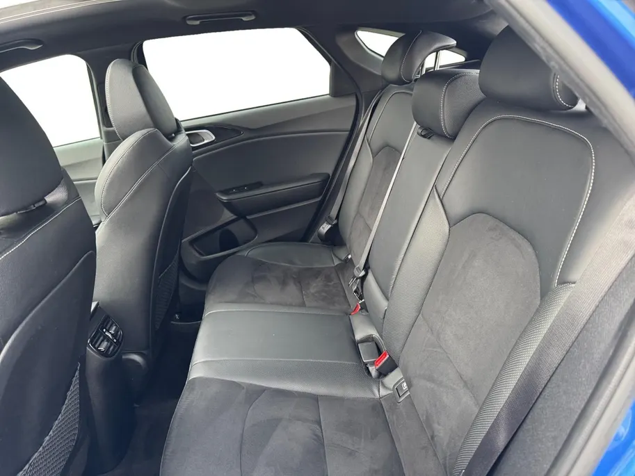 Kia ProCeed 1.5 T-GDI GT-PlusLine Automaat | Navi | Adaptive Cruise | Memory Seats | Panoramadak | JBL Soundsystem | Elektr. Achterklep | Apple Carplay