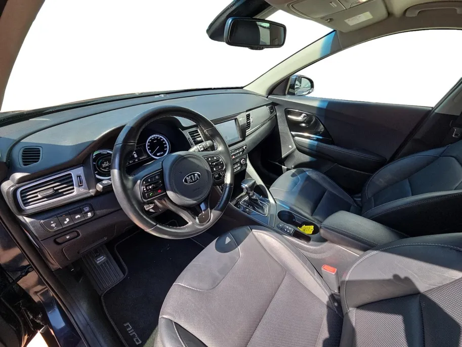 Kia Niro 1.6 GDi Hybrid ExecutiveLine | Zeer nette auto | Trekhaak | All-season banden | Navigatie | Apple CarPlay & Android Auto | Lederen bekleding | Lage km stand | NAP