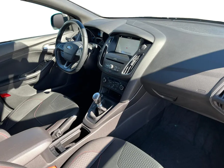 Ford Focus 1.0 ST-Line |Cruise control| Mistlampen voor|Airco (automatisch)| 12 maanden Bovag|