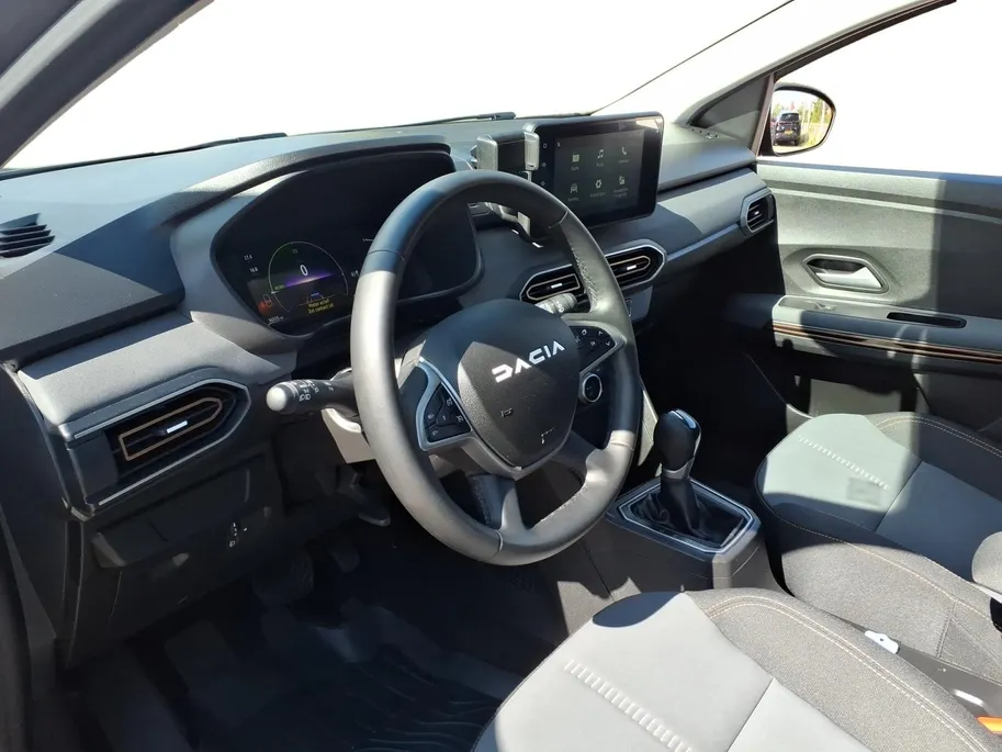 Dacia Jogger 1.6 Hybrid 140 Extreme 7p. Automaat | Airco/climate | Navigatie | Android/Apple car play | 1 jaar Garantie.
