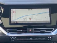Kia e-Niro ExecutiveLine 64 kWh | Climate control | Leder | Stoel + stuurverwarming en ventilatie | Schuif/kanteldak | Navigatie | 17 inch LM-velgen | Keyless | SOH 97% |