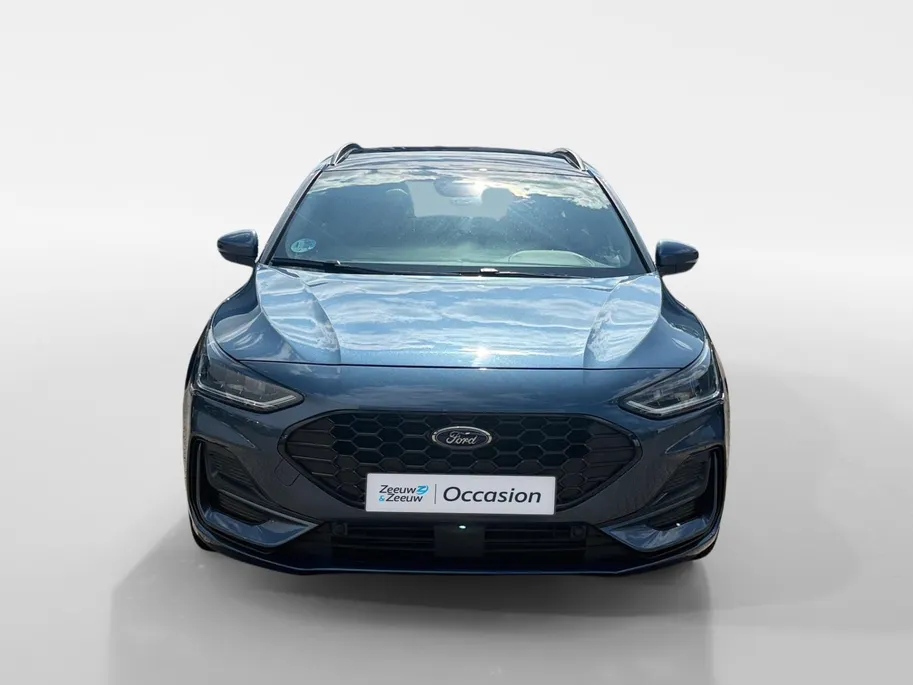 Ford Focus Wagon St-Line X | Schuif-kanteldak | Adapt. Cruise Control | Winterpack | Achteruitrijcamera | Apple Carplay/ Android Auto | | B&O premium audio | 12 maanden garantie