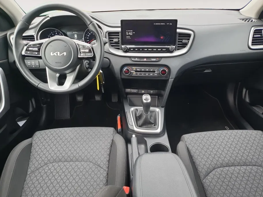 Kia Ceed Sportswagon 1.0T ComfortLine | Navigatie | Camera | Climate control | Cruise control | Apple Carplay / Android Auto |
