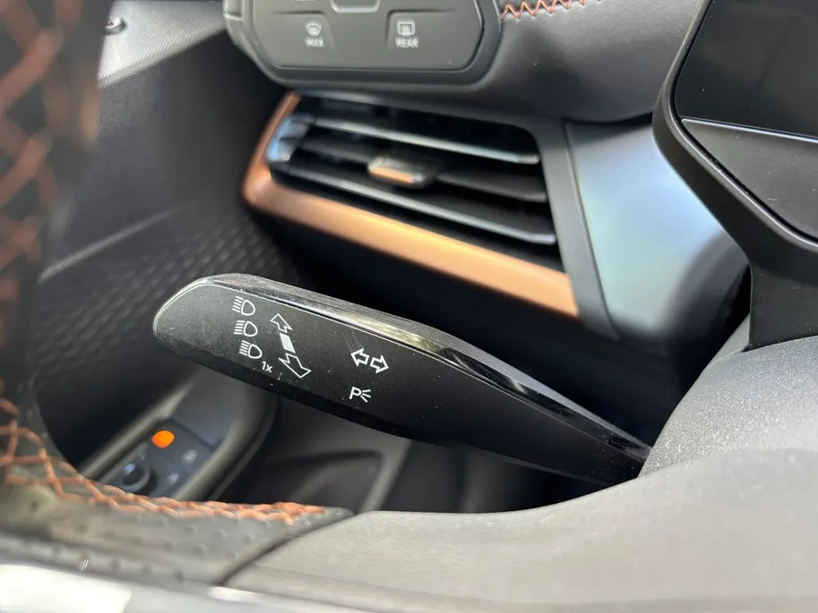 CUPRA Born Business 62 kWh | 425Km Actieradius WLTP! | Performance Pack |Adapt. Cruise Control | Stoelverwarming | Achteruitrijcamera | 12 maanden garantie! |