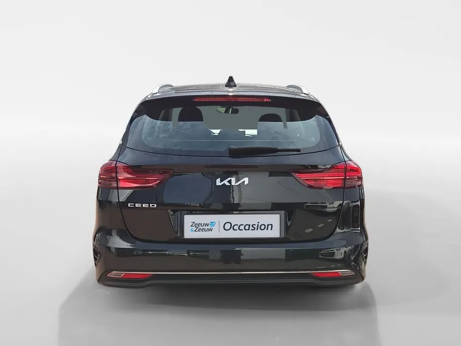 Kia Ceed Sportswagon 1.0 T-GDi DynamicLine | All-season banden | BTW-auto | Achteruitrijcamera | Parkeersensoren voor- en achter | Navi | Apple/Android Carplay | Cruise & Climate control | NAP