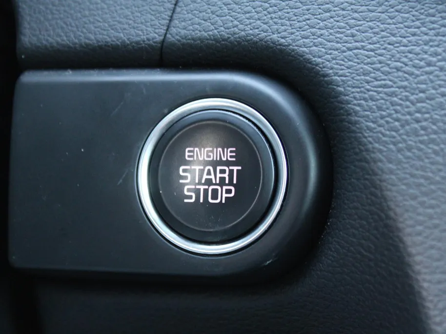 Kia Ceed 1.0 T-GDi DynamicPlusLine | Stuur-/stoelverwarming | Camera | Draadloos laden | LED | Dodehoek detectie | 16' LM |