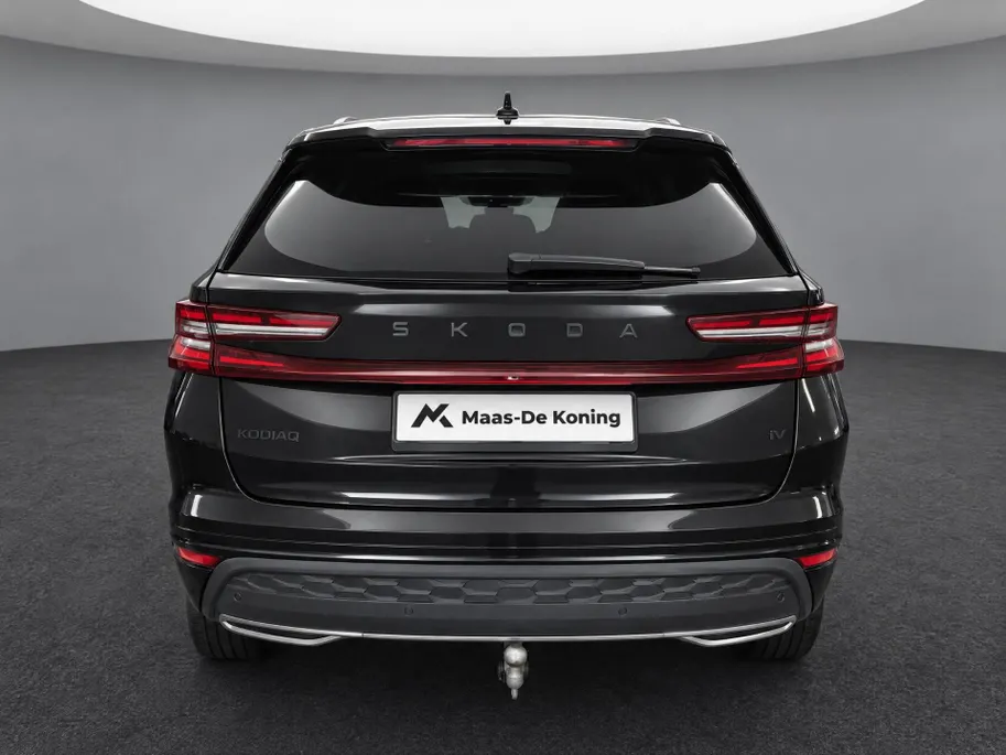 Škoda Kodiaq 1.5 TSI 204pk DSG PHEV Sportline Business · Panoramadak · Alarm · Wegklapbare Trekhaak · Elek. Voorstoel · 19'' Inch · Garantie t/m 06-07-2030 of 100.000km