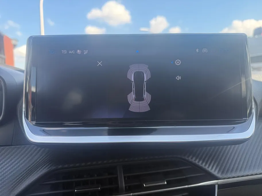 Peugeot 208 1.2 Hybrid 110 e-DCS6 Allure | Automaat | Parkeersensoren | Climate Control | Apple Carplay/Android Auto | DAB | Full Led