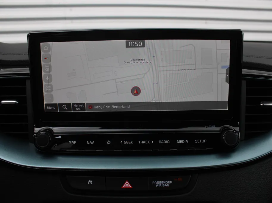 Kia Ceed 1.0 T-GDi Design Edition | Stuur-/stoelverwarming | Cruise | Camera | 16' LM | Dodehoekdetectie | JBL audio | LED |