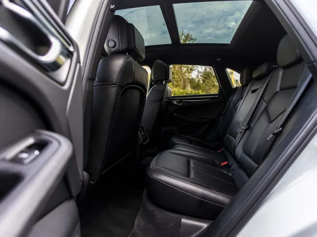 Porsche Macan NL geleverd 2.0