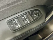 Renault Captur 145PK E-Tech Full Hybrid Esprit Alpine Automaat | Google Built-in | Climate Control | Stuurwielverwarming | Adaptive Cruise Control | Apple CarPlay/Android Auto | Lichtmetalen Velgen | Camera | Parkeersensoren |
