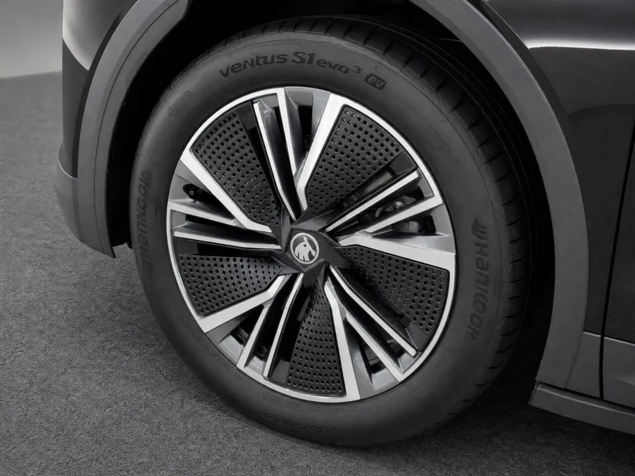 Škoda Elroq 85 Business Edition | Metallic Lak | 20'' Lichtmetalen Velgen | Business Upgrade, Plus | 3.000,- inruilpremie!!
