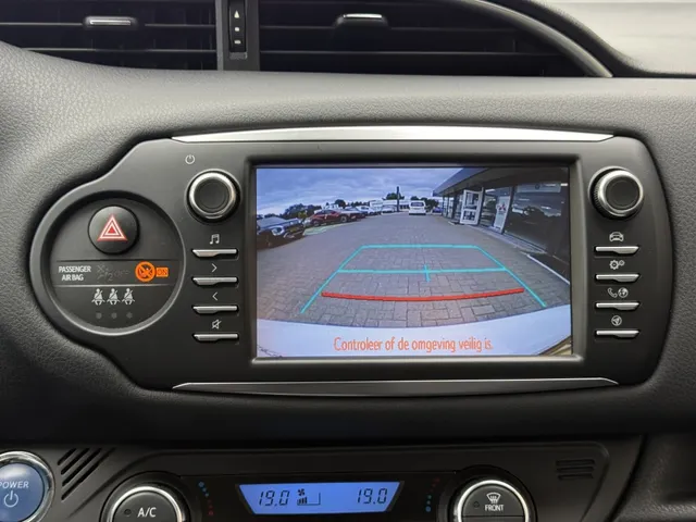 Toyota Yaris 1.5 Hyb. Design Sport