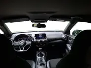 Nissan Juke 1.0 DIG-T N-Connecta | Licht metalen velgen| Metallic lak| Parkeersensoren voor en achter| Navi icm Apple/Android auto | 1ste eigenaar | Lage kilometerstand