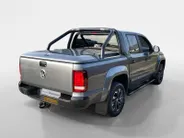 Volkswagen Amarok 3.0 TDI 4Motion Plus Cab Dark Label | Automaat | Trekhaak | Camera | Apple Carplay/Android Auto | Stoelverwarming | Cruise Control | Climate Control | Navigatie