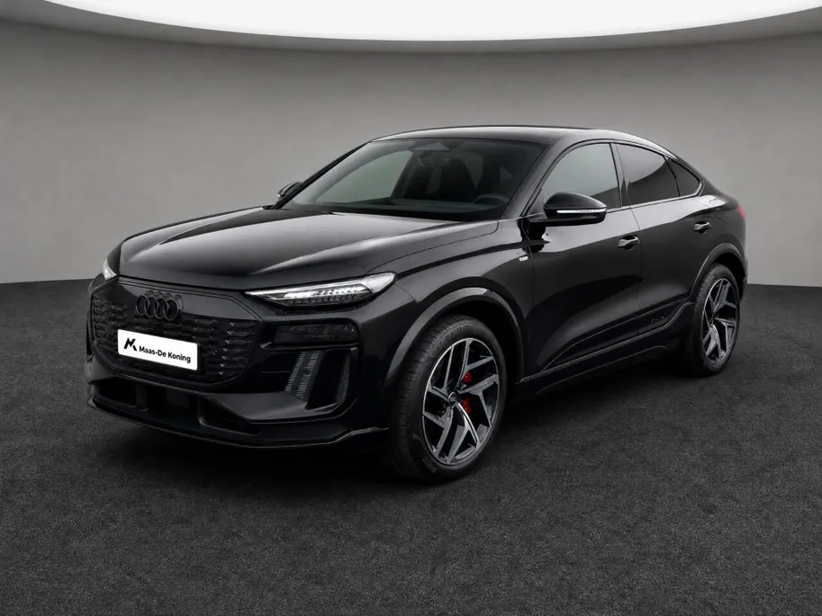 Audi Q6 e-tron Sportback S edition performance 100 kWh · Panorama dak · Trekhaak · Luchtvering · Optiekpakket zwart · Rode remzadels