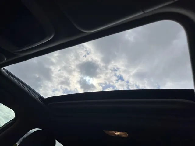 Subaru XV 2.0i e-BOXER Premium Automaat | Apple Carplay & Android Auto | Elek. Schuif/Kantel Dak | Climate Control | Lichtmetalen Velgen