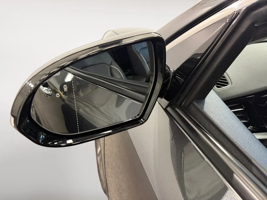 Kia e-Niro DynamicPlusLine 64 kWh | 97,6% SOH | Navigatie | Camera | Apple Carplay/Android Auto | Adaptieve Cruise Control | Stoel/Stuurverwarming | Lichtmetalen Velgen |