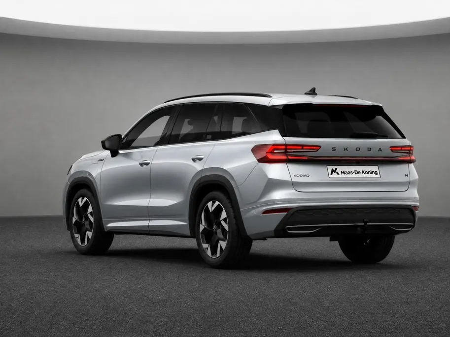 Škoda Kodiaq Sportline Limited PHEV 204 PK SUV | Smokey Diamond | Trekhaak uitklapbaar | 2.000,- inruilbonus!!