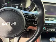 Kia Niro 1.6 GDi Hybrid DynamicPlusLine | Zeer nette auto| Trekhaak | Dealer onderhouden | Lederen bekleding | Navigatie | Apple CarPlay & Android Auto | Stoelverwarming |