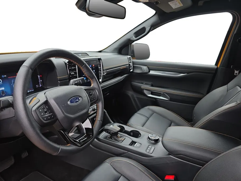 Ford Ranger Wildtrak 2.3 PHEV 279pk | 5 Zits | 1e Eigenaar  | Elektrische rollertop | Trekhaak | Achteruitrijcamera |  3500Kg Trekgewicht | Fabrieksgarantie! |