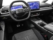 Volkswagen ID.3 Neo Style 61 kWh accu 190 PK elektr. aandrijving · Achteruitrijcamera · Draadloze telefoonlader · Zijruiten achter en achterruit getint ·