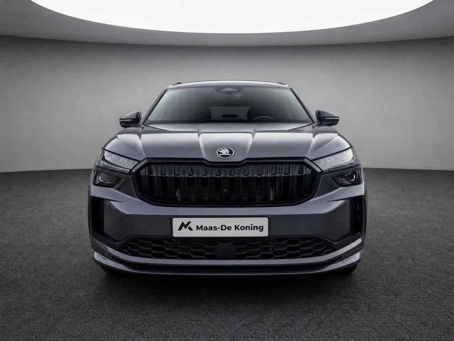 Škoda Kodiaq Sportline Business 1.5 TSI PHEV 150 kW / 204 PK SU V | Metallic Lak | Trekhaak wegklapbaar | 19'' Lichtmetalen Velgen | 2000,- inruilpremie!!