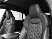 Audi Q8 55 TFSI e quattro Pro Line S 394 PK · 22' LM Velgen · Glazen panorama dak · B&O Premium 3D · Assist. plus, remote park · Stoelventilatie + Massage · Trekhaak · Servosluiting
