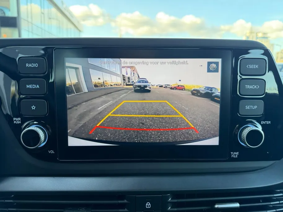Hyundai Bayon 1.0 T-GDI Comfort 100PK | Navigatie | Apple Carplay & Android Auto | Achteruitrijcamera | Cruise control | Parkeersensoren achter | Lichtmetalen velgen |