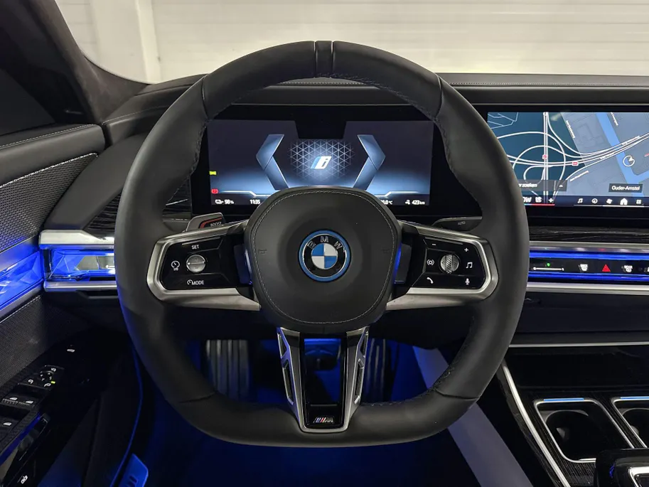 BMW i7 eDrive50