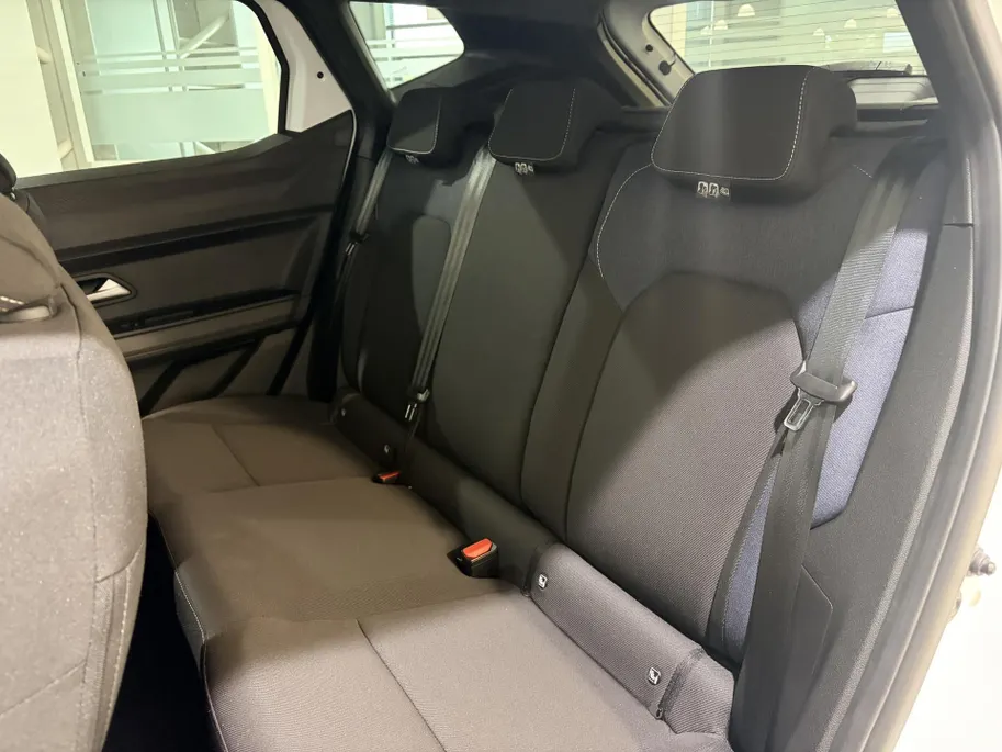 Dacia Duster 140PK Hybrid Journey Automaat | 1ste Eigenaar | Navigatie | Apple Carplay/Android Auto | 360 Camera | Dodehoek Detectie | Parkeersensoren | Climate Control | Cruise Control | USB-C | Licht & Regen Sensor |