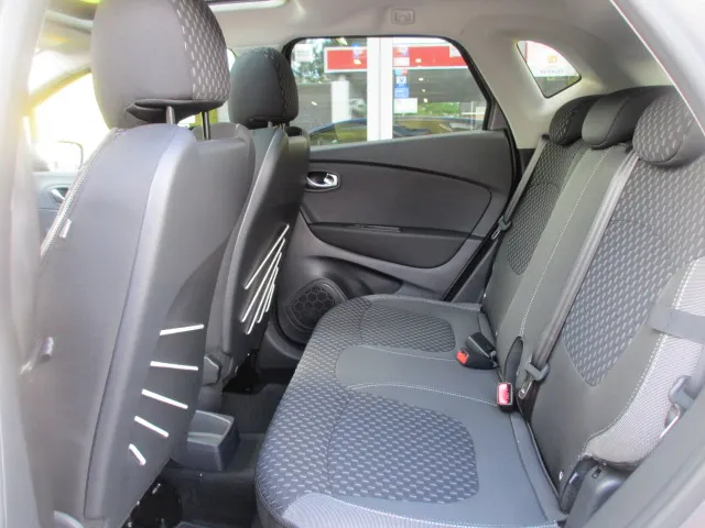 Renault Captur TCe 120PK Intens | CAMERA | DEALER ONDERHODEN | NAVI | PARK. SENSOREN V+A