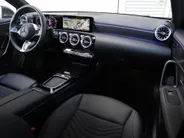 Mercedes-Benz A-Klasse 180 Star Edition Luxury Line l Keyless l Achteruitrij camera l Stoelverwarming